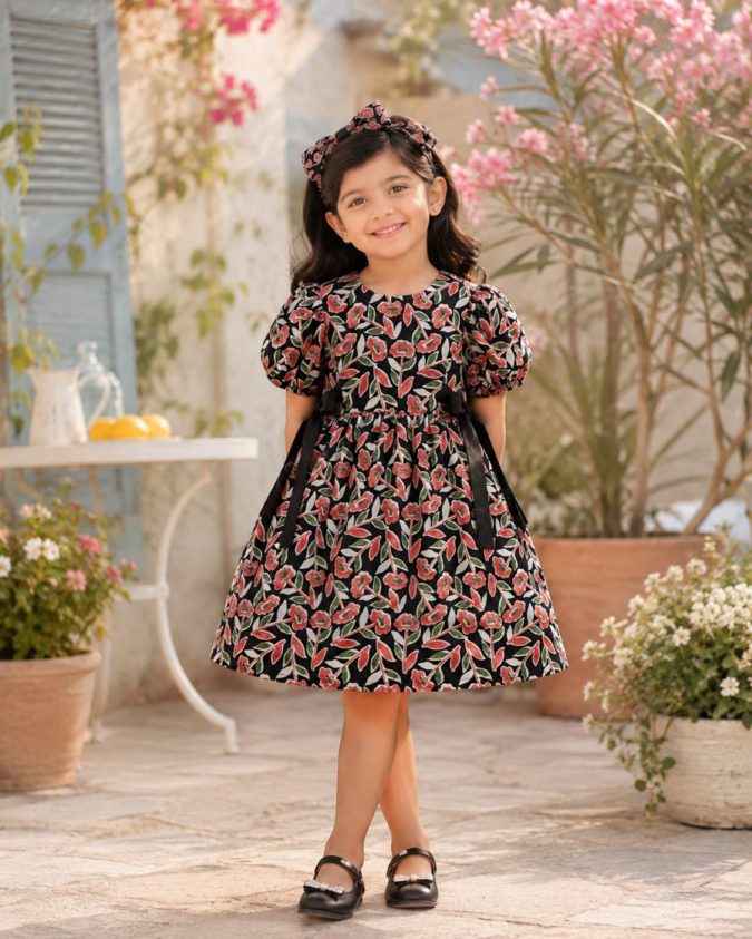 GIRLS TUNIC  TOPS (Black Floral)